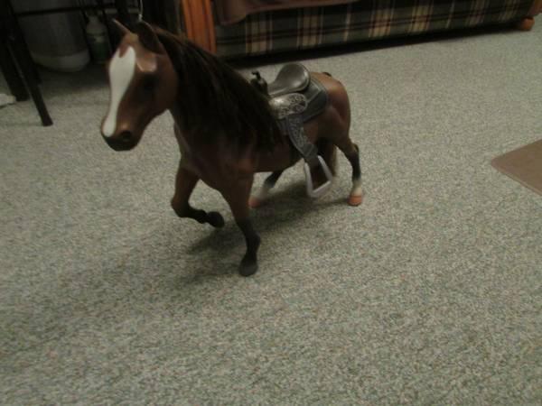 Battat quarter horse used with American Girl dolls