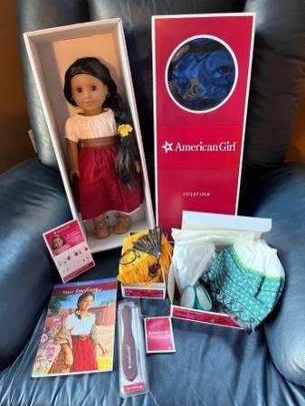 Josefina American Girl Doll, Book, Clothes and Accessories